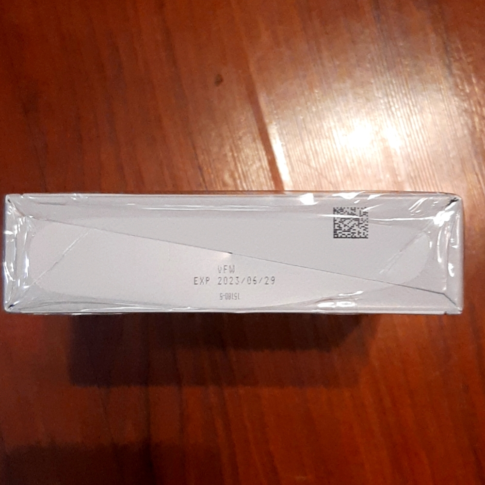 Brand new Neora moisture boost hydrogel patches